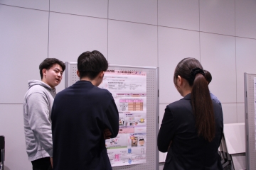 ポスター発表の様子